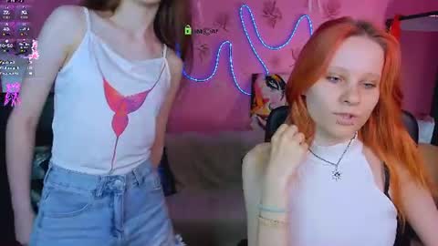 Snapshot of cassandra_nik chatting on June 23, 12:14 pm Cassandra online show from June 23, 12:14 pm