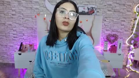 casse_tay online show from February 8, 2:59 am