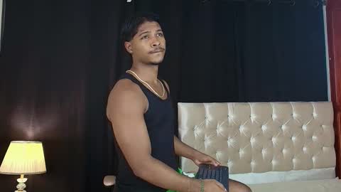 Snapshot of cassian_gold chatting on February 17, 2:30 am CASSIAN GOLD online show from February 17, 2:30 am