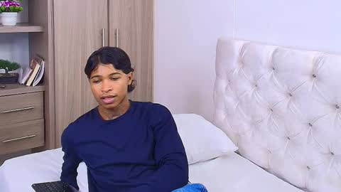 Snapshot of cassian_gold chatting on May 12, 6:05 pm CASSIAN GOLD online show from May 12, 6:05 pm