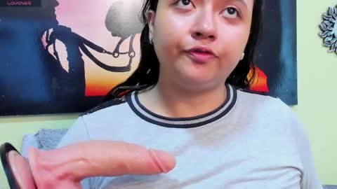 Snapshot of cassie_ibarra_ chatting on May 6, 10:31 am Cassie online show from May 6, 10:31 am