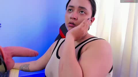Snapshot of cassie_ibarra_ chatting on May 21, 7:43 pm Cassie online show from May 21, 7:43 pm