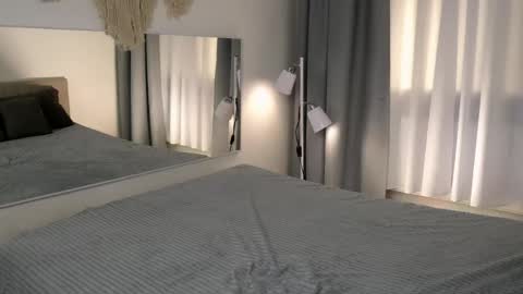 Snapshot of cassie_kelman chatting on April 27, 9:35 pm Cassie online show from April 27, 9:35 pm