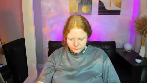 Snapshot of cassie_xkiss chatting on May 23, 9:41 pm Cassie online show from May 23, 9:41 pm