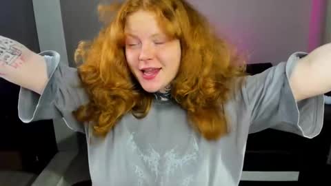 Snapshot of cassie_xkiss chatting on June 7, 8:12 pm Cassie online show from June 7, 8:12 pm