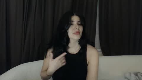 Snapshot of cassiealvarez chatting on March 23, 2:59 am cassiealvarez online show from March 23, 2:59 am