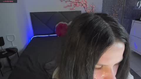Snapshot of cassieevanss chatting on May 3, 5:24 am Cassie online show from May 3, 5:24 am