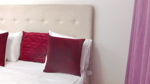 CassieHilton online show from December 30, 8:58 pm