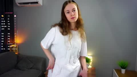 Snapshot of cassiehorridge chatting on July 8, 5:45 am Alice online show from July 8, 5:45 am