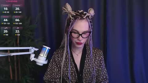 Cassie online show from January 10, 11:42 pm