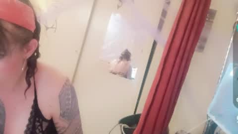 Snapshot of cassiemichelle chatting on May 9, 11:26 am Cassiemichelle online show from May 9, 11:26 am