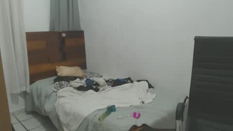 Snapshot of castaandpura chatting on November 9, 4:22 am castaandpura online show from November 9, 4:22 am