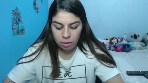 Snapshot of cata_09 chatting on January 18, 10:49 pm cata online show from January 18, 10:49 pm