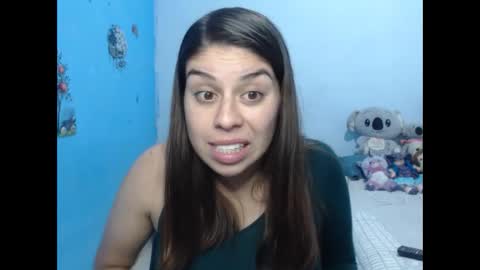 Snapshot of cata_09 chatting on February 1, 3:28 pm cata online show from February 1, 3:28 pm