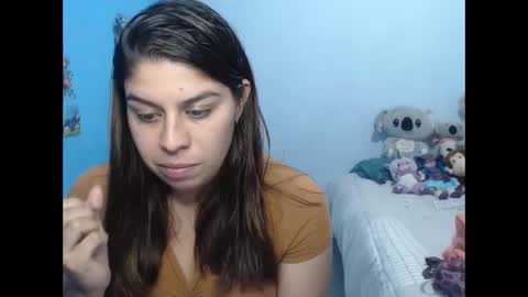 Snapshot of cata_09 chatting on February 4, 11:27 pm cata online show from February 4, 11:27 pm