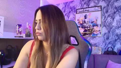 Snapshot of cata_alvarezz chatting on April 20, 3:59 pm catalina online show from April 20, 3:59 pm