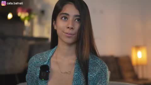 Catalina online show from November 9, 4:49 pm