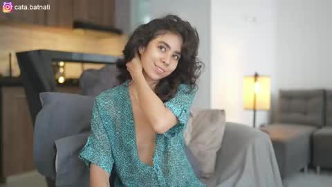 Snapshot of cata_batnati chatting on May 7, 3:06 pm Catalina online show from May 7, 3:06 pm