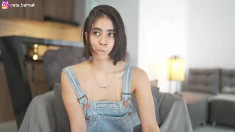 Snapshot of cata_batnati chatting on July 24, 2:04 pm Catalina online show from July 24, 2:04 pm