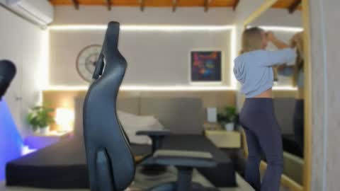 cata_johnss online show from October 8, 12:36 pm