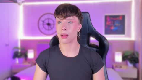 cata_johnss online show from October 30, 1:01 pm