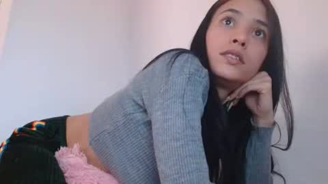 cata_sexy2410 online show from March 7, 9:17 pm