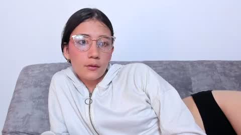 Snapshot of catalella_0 chatting on July 5, 11:39 am Catalella online show from July 5, 11:39 am