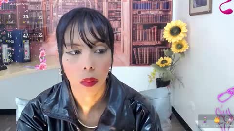 Queen Catalella online show from October 29, 3:09 am