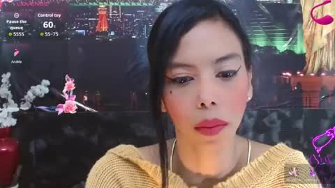 Snapshot of catalella_ar chatting on May 15, 4:08 am Queen Catalella online show from May 15, 4:08 am
