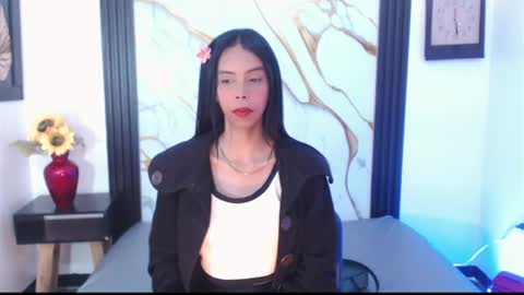 Snapshot of catalella_ar chatting on July 6, 12:02 pm Queen Catalella online show from July 6, 12:02 pm