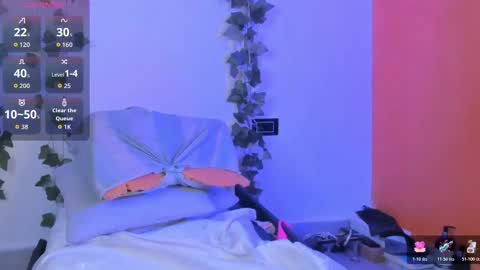 Snapshot of cataleya19__ chatting on February 5, 9:14 am cataleya19__ online show from February 5, 9:14 am