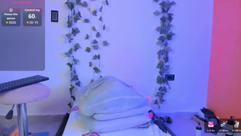 Snapshot of cataleya19__ chatting on February 18, 9:16 am cataleya19__ online show from February 18, 9:16 am