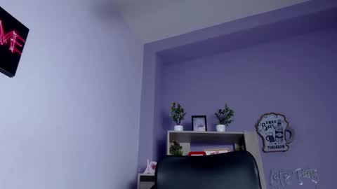 cataleya_brunethe online show from February 15, 6:23 pm