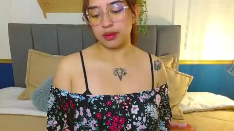 cataleya_kudo online show from October 7, 3:31 pm