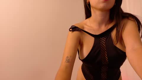 Snapshot of cataleya_rosse1996 chatting on May 7, 9:31 pm Cataleya online show from May 7, 9:31 pm