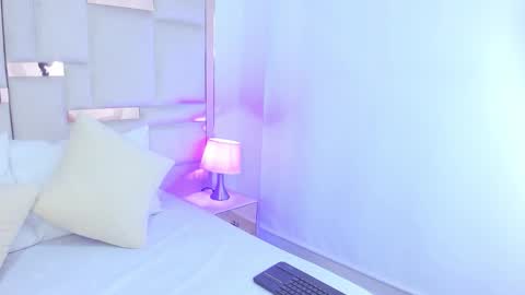 Snapshot of cataleya_sub69 chatting on February 27, 3:06 am Cataleya online show from February 27, 3:06 am