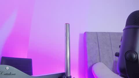 Cata  Monday- Saturday   On line at 0100pm-0700pm online show from December 4, 5:33 pm