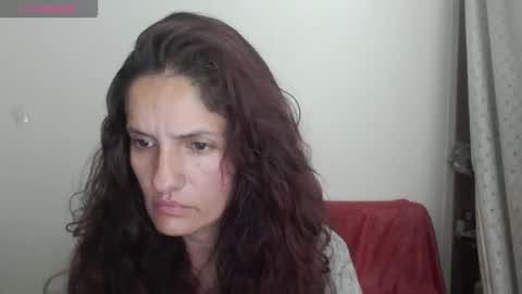 Snapshot of catalina_duran1 chatting on April 20, 5:43 am catalina online show from April 20, 5:43 am
