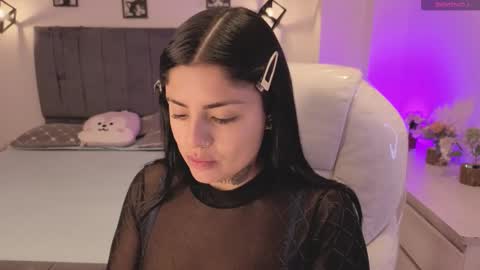 Snapshot of catalina_naughtyy chatting on October 19, 12:39 pm Catalina online show from October 19, 12:39 pm