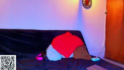 Snapshot of catalina_santana20 chatting on May 30, 4:04 pm Catalina online show from May 30, 4:04 pm