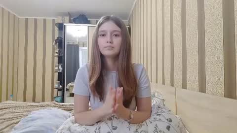Snapshot of catalinarasool chatting on August 3, 4:22 pm catalinarasool online show from August 3, 4:22 pm