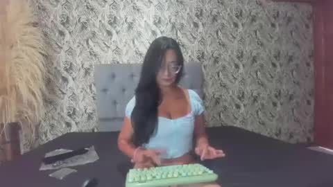    Catalina Scott   online show from January 25, 1:30 pm