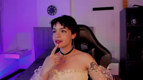 Cat  online show from January 24, 12:09 am