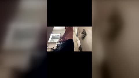 catchmycum87 online show from May 2, 7:57 am