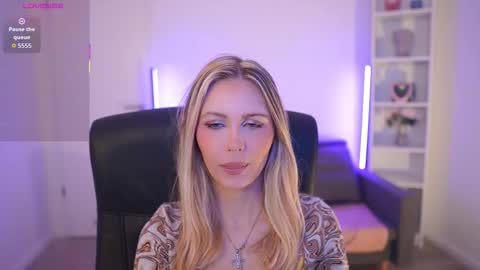 catecrago  online show from March 17, 9:01 am