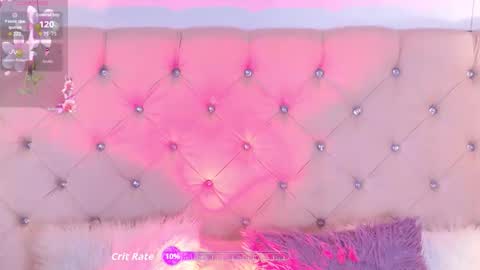 Snapshot of caterinaromano_ chatting on June 9, 7:14 pm CaterinaRomano online show from June 9, 7:14 pm