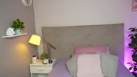 Snapshot of caterinezapataa chatting on December 15, 3:24 am Caterine Zapata online show from December 15, 3:24 am