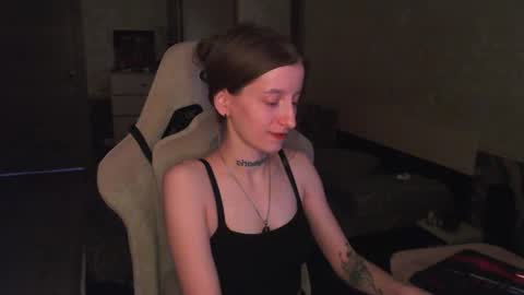 Snapshot of cath_dysphoria_ chatting on June 22, 10:56 am CATH online show from June 22, 10:56 am