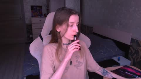 Snapshot of cath_dysphoria_ chatting on July 25, 10:35 am CATH online show from July 25, 10:35 am