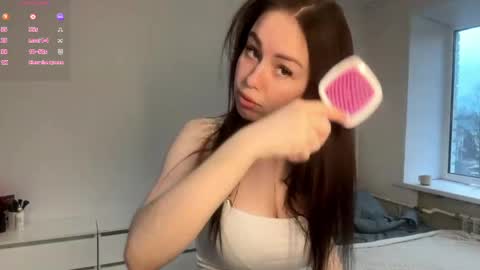 Lolly online show from April 17, 3:48 pm